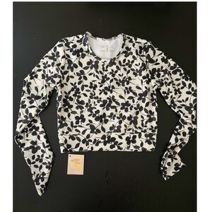 Skatie rosie long sleeve swim top greenwich black white floral